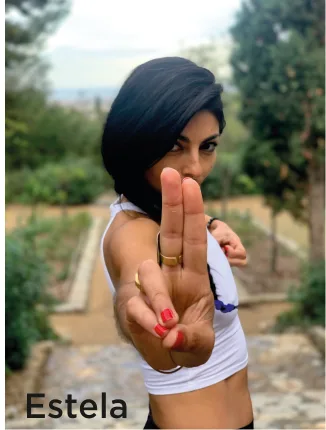 Retrat d’Estela, professora de ioga
