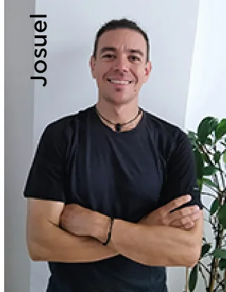 Retrat de Josuel Padilla, professor de ioga